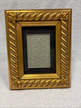 Artemis Design Co. Gold Rope-Edge Decorative distressed Picture Frame